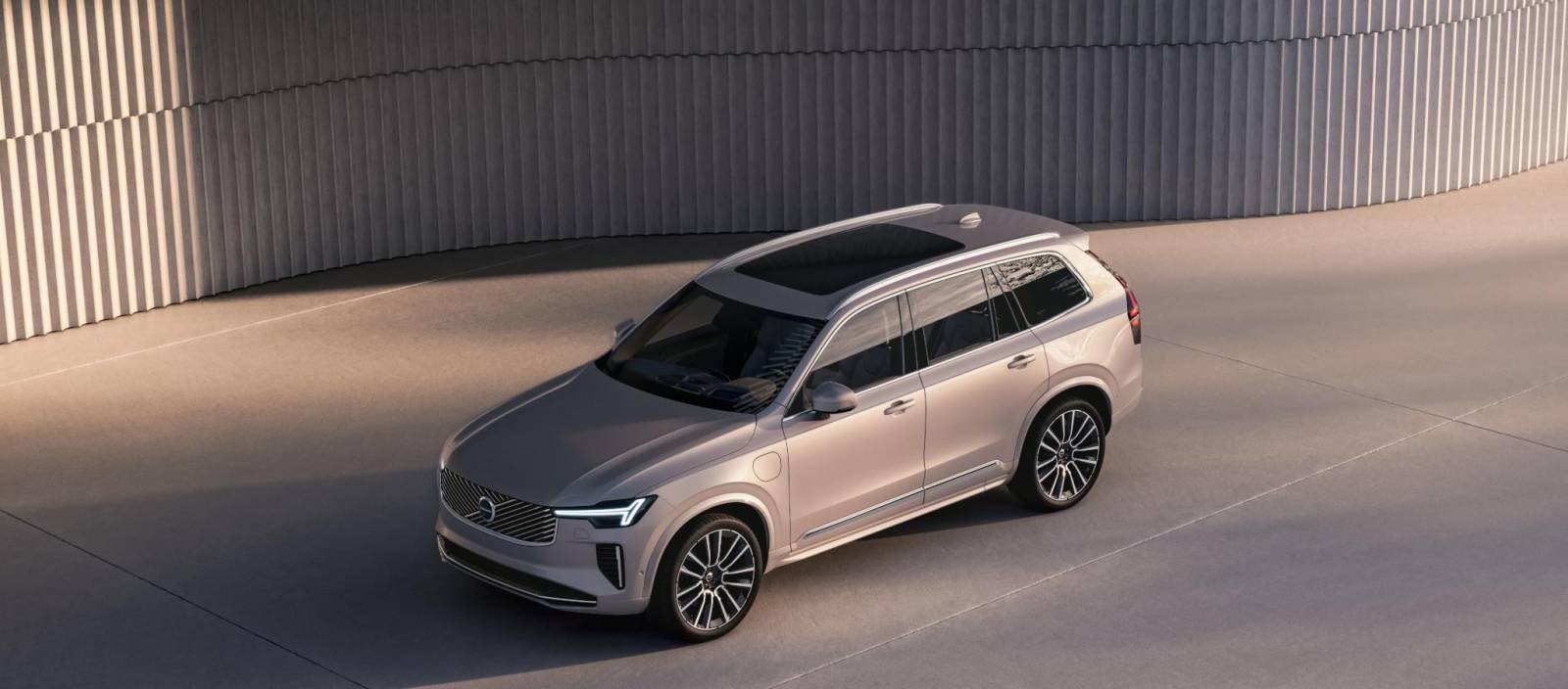 Volvo XC90 plug-in hybrid